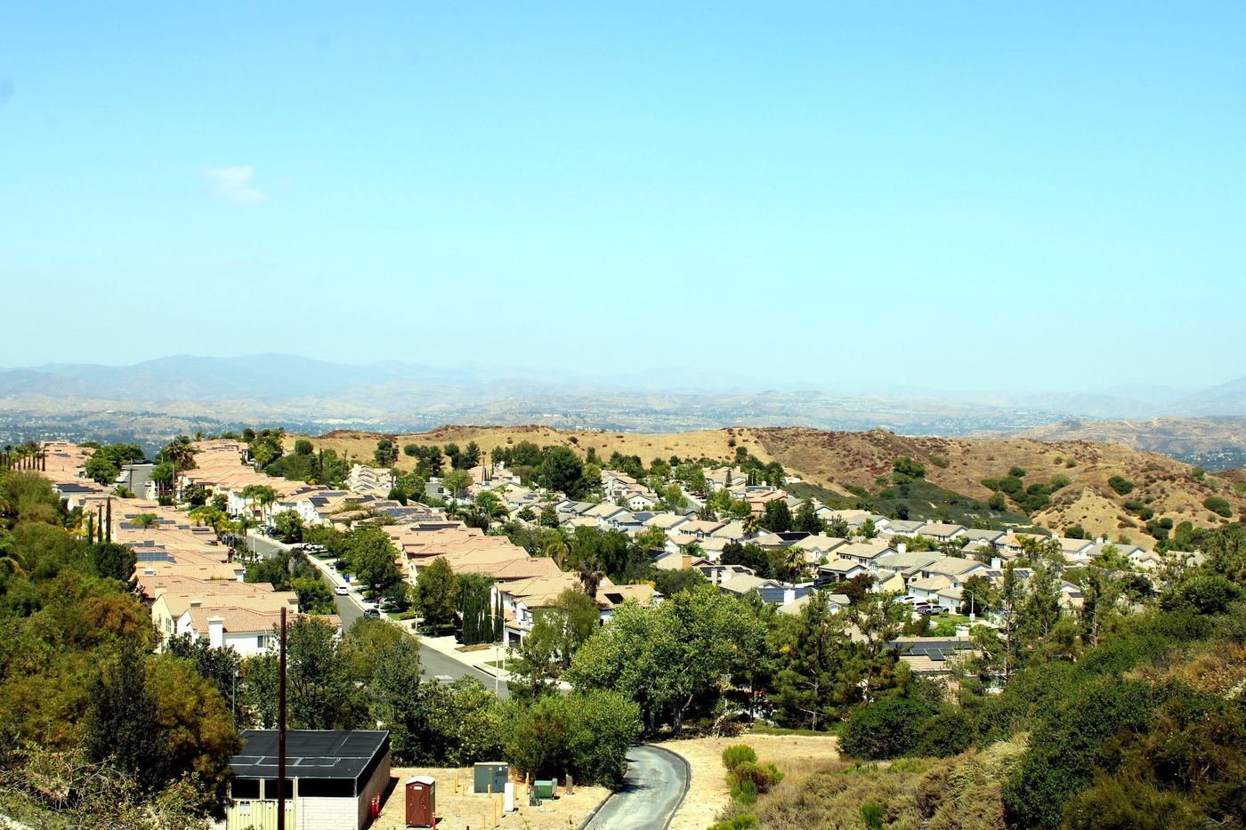 Hillside-adjacent neighborhood view, Stevenson Ranch, Santa Clarita