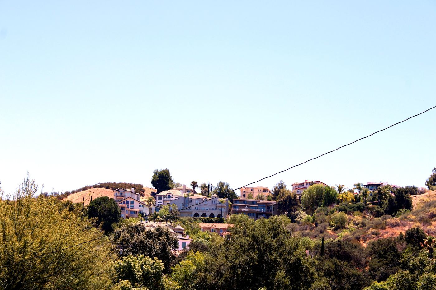 Large hillside estate homes on a hillside above Newhall, Santa Clarita, California