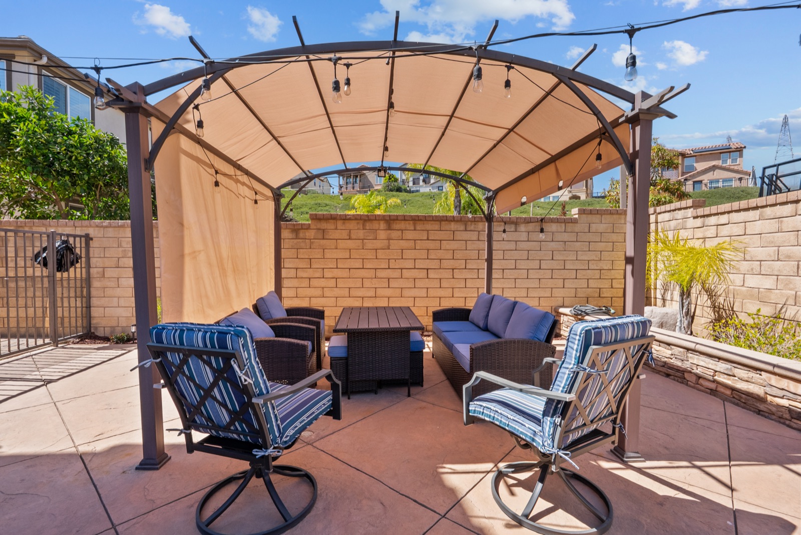 24557 Rosette Lane, Valencia, photo 12
