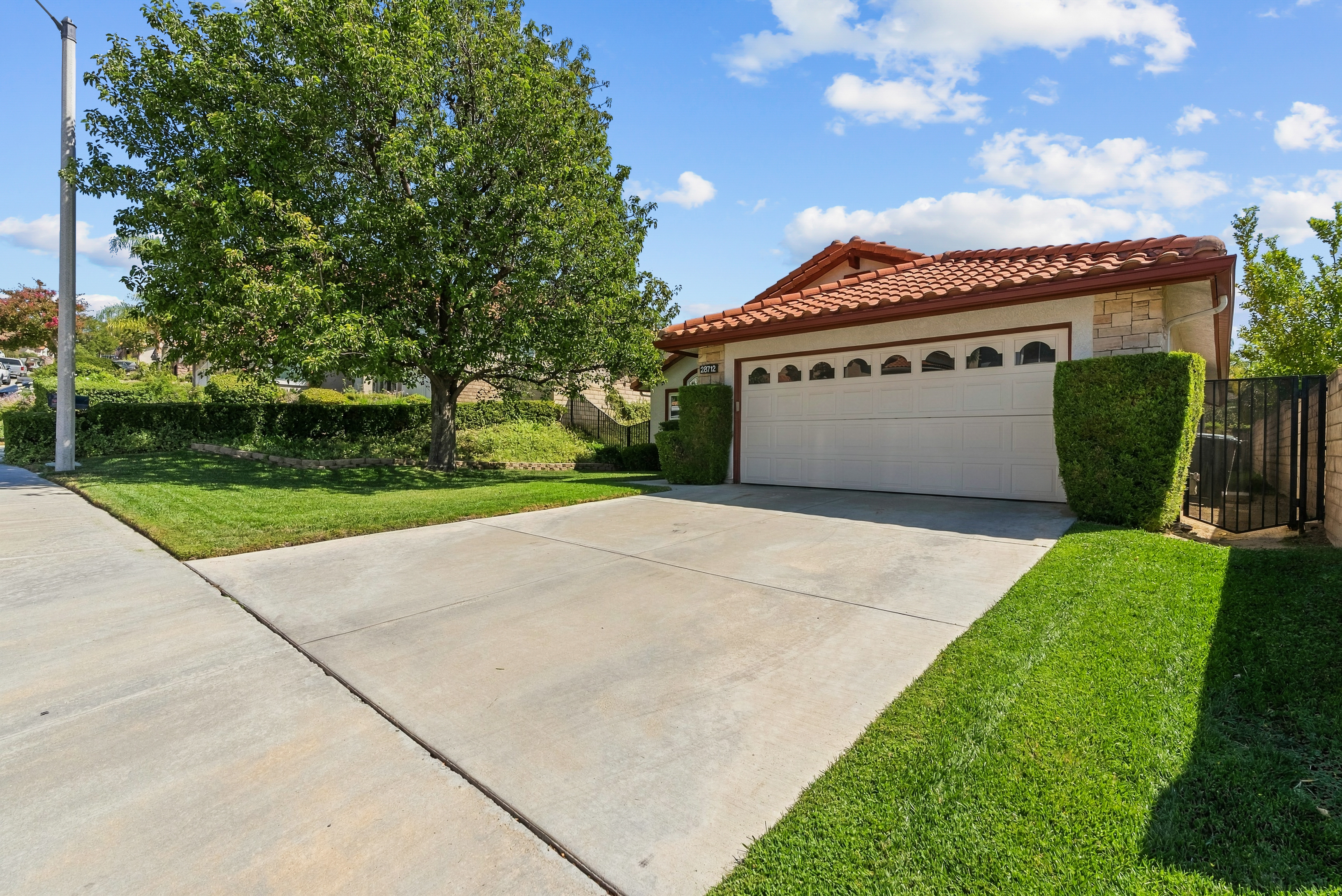 28712 Park Woodland Place, Saugus, photo 44