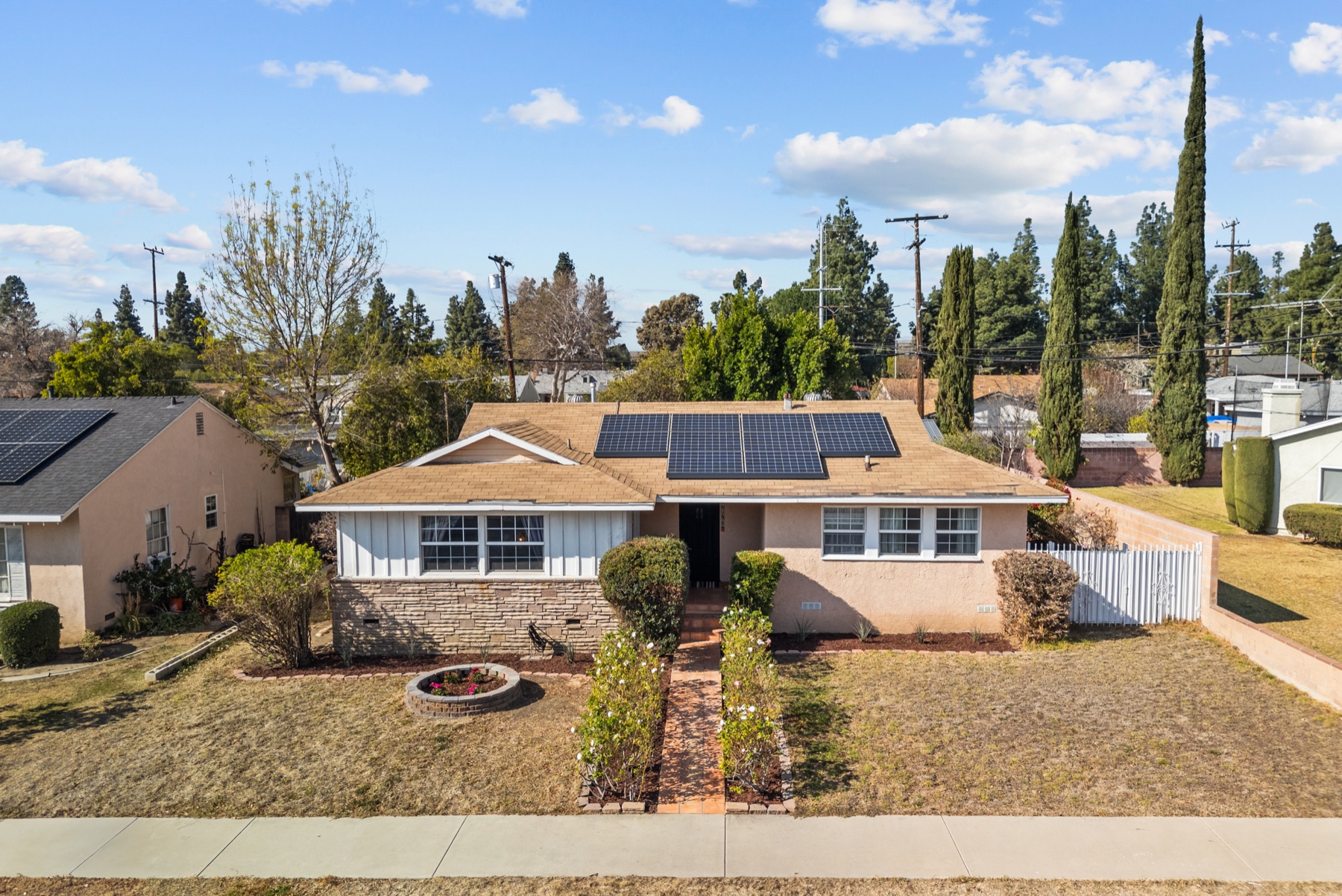 10957 McLennan Ave, Granada Hills, photo 2