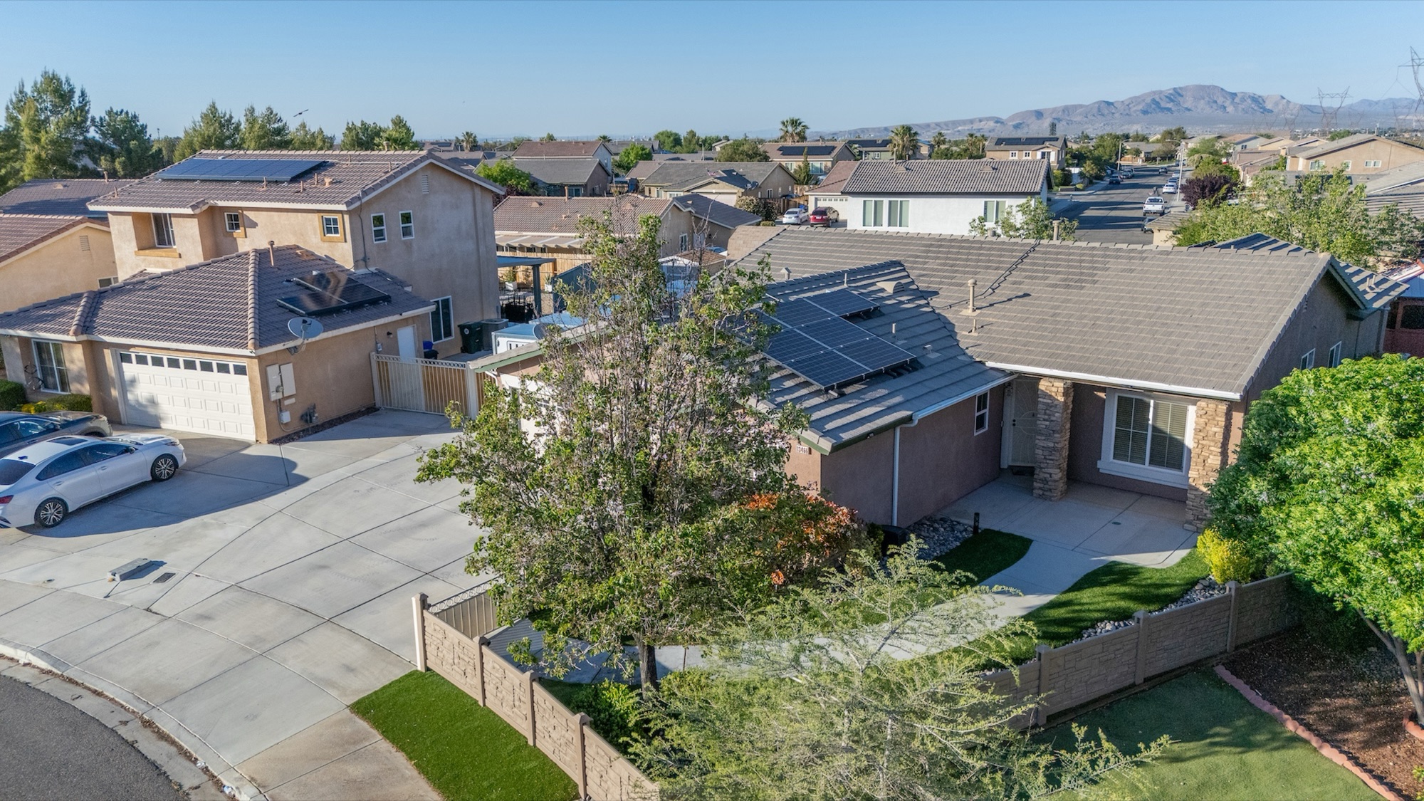 13466 Viejo Cir, Victorville