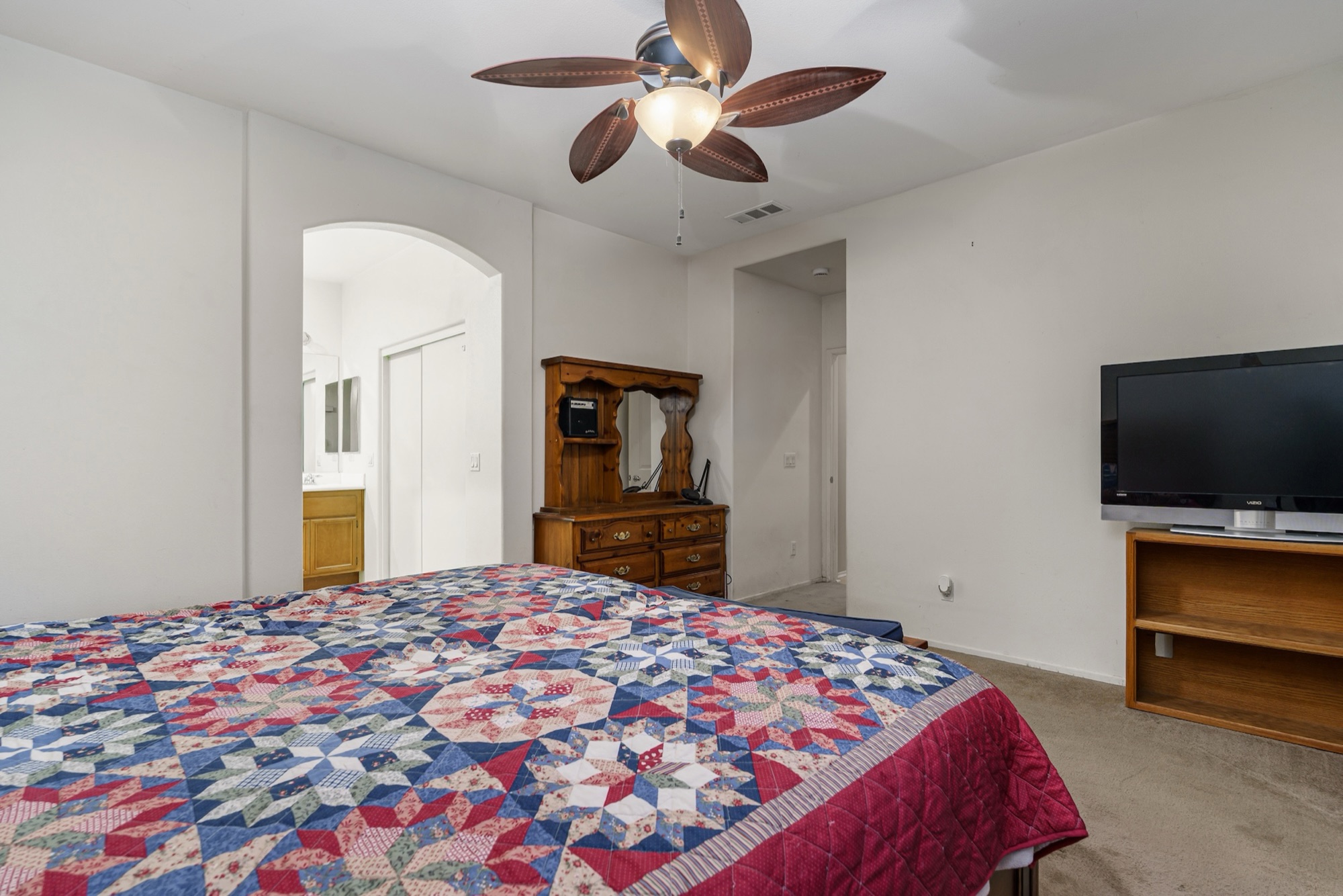 13466 Viejo Cir, Victorville, photo 12