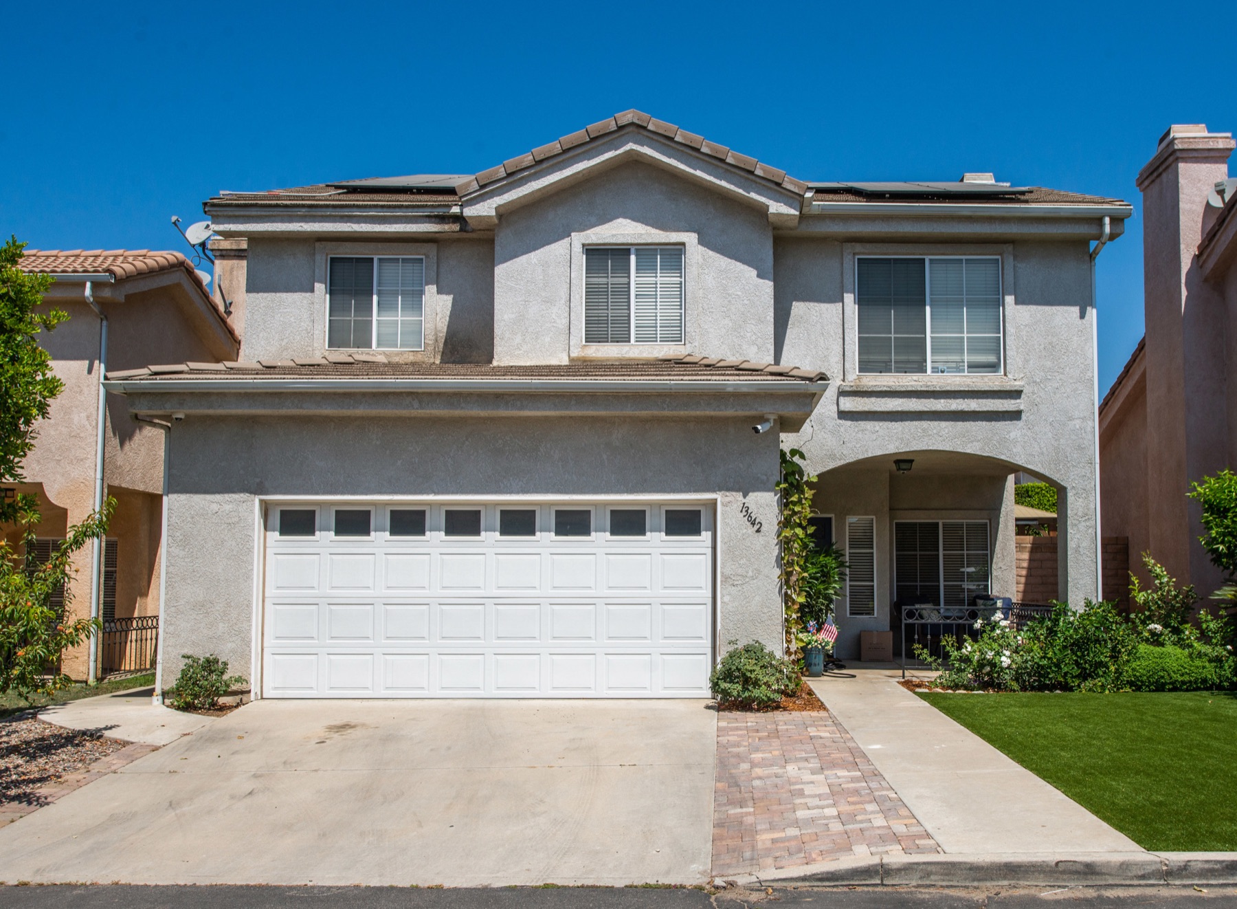 13642 Dronfield Ave #103, Sylmar