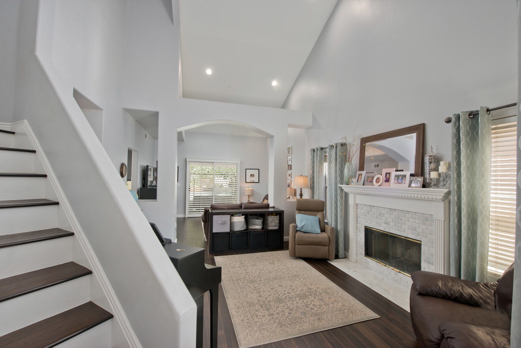 13642 Dronfield Ave #103, Sylmar, photo 5