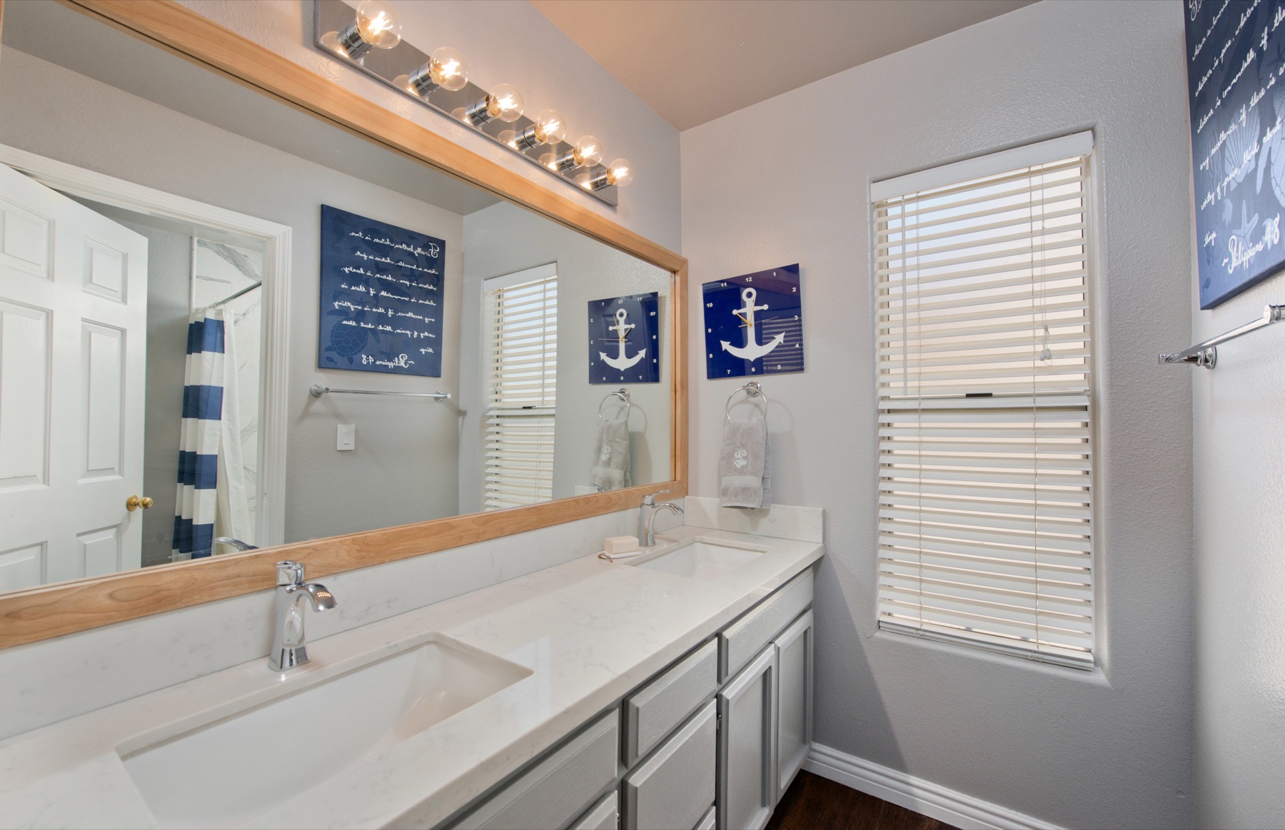 13642 Dronfield Ave #103, Sylmar, photo 16