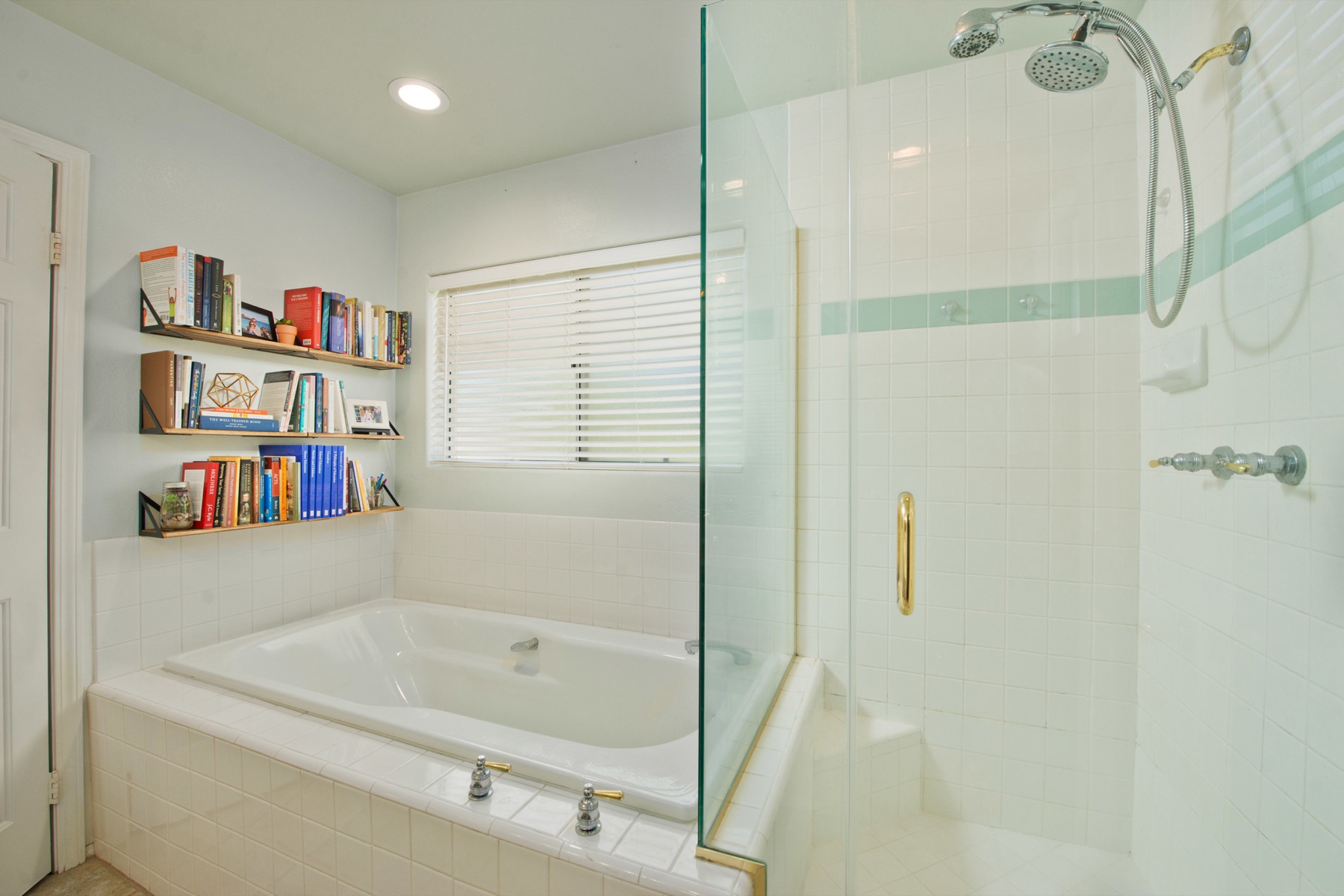 13642 Dronfield Ave #103, Sylmar, photo 20