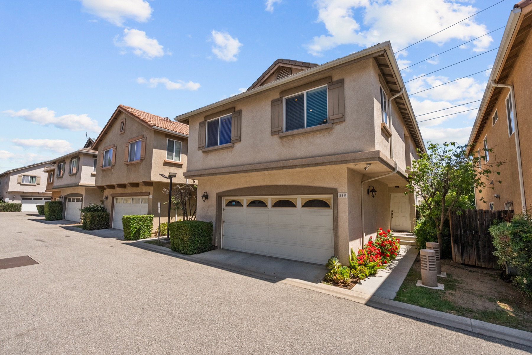 15721 Cobalt St #118, Sylmar