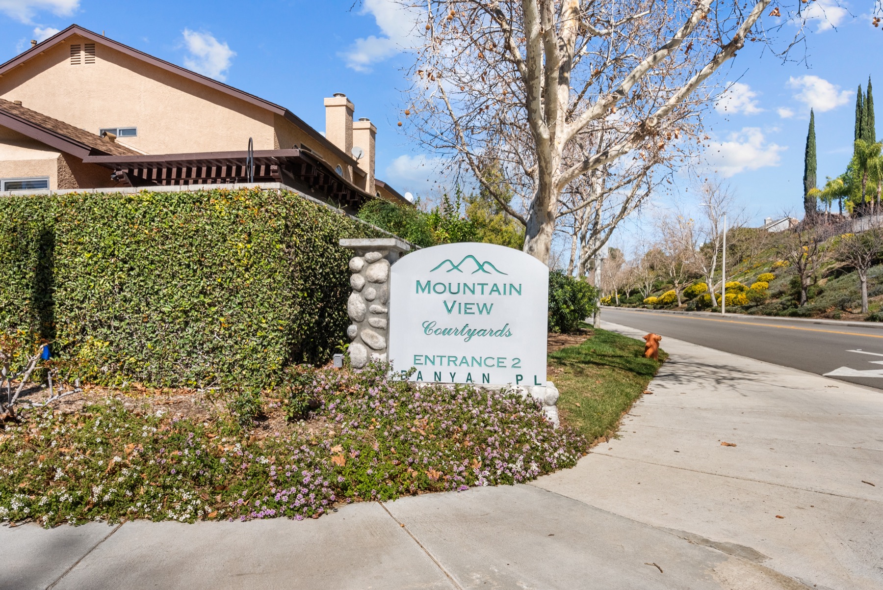 22945 Banyan Pl #300, Santa Clarita, photo 2