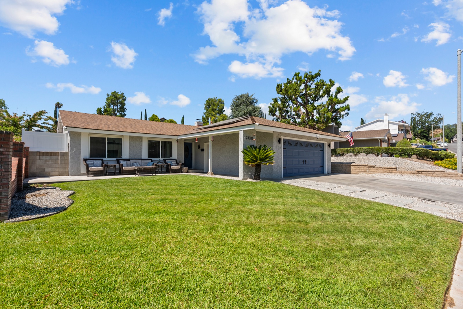 23026 Posada Dr, Santa Clarita
