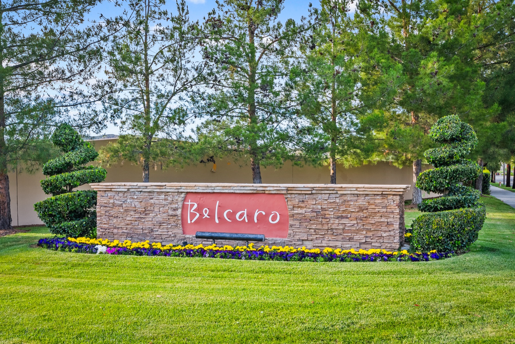 23753 Maple Leaf Ct, Valencia, photo 17