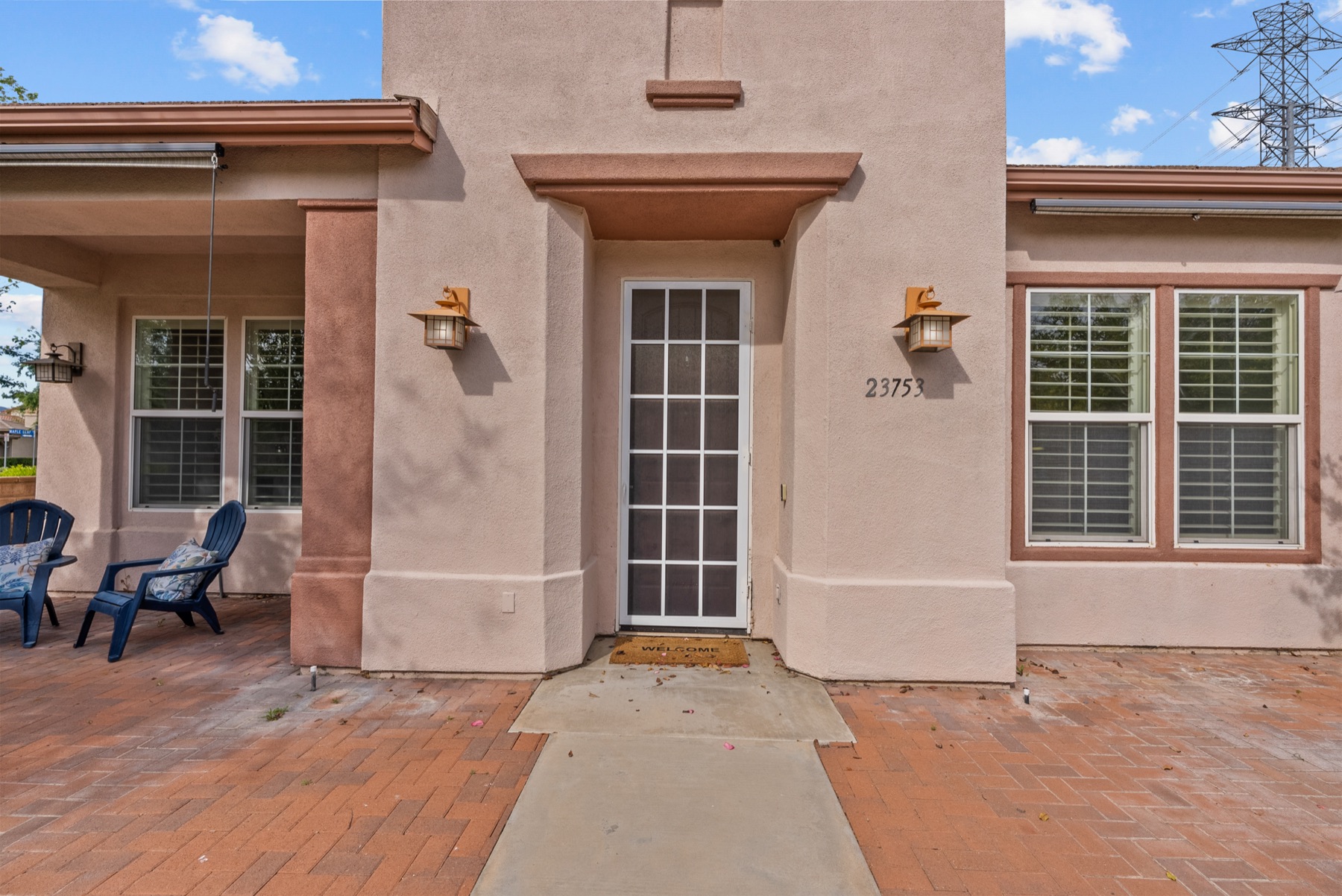 23753 Maple Leaf Ct, Valencia, photo 3