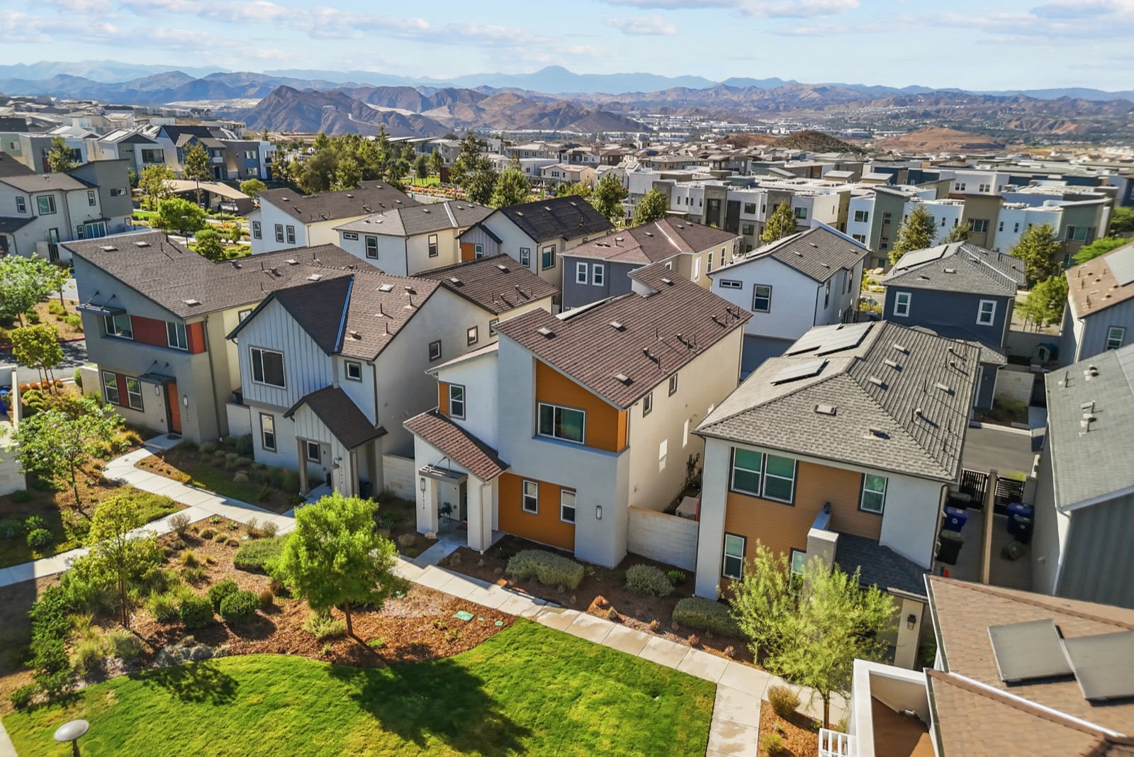 27012 Trail View Ln, Valencia, photo 2