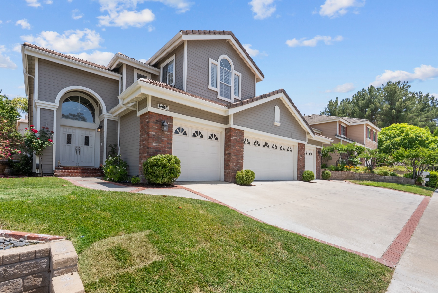 27318 Chesterfield Dr, Valencia, photo 10