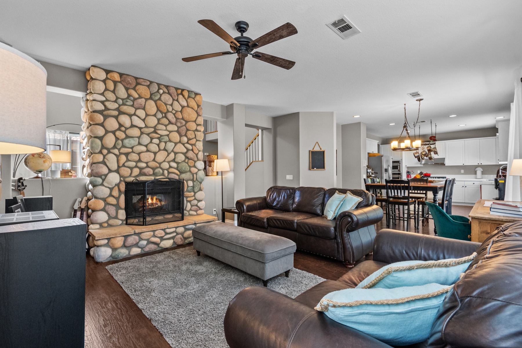 29081 Madrid Pl, Castaic, photo 20
