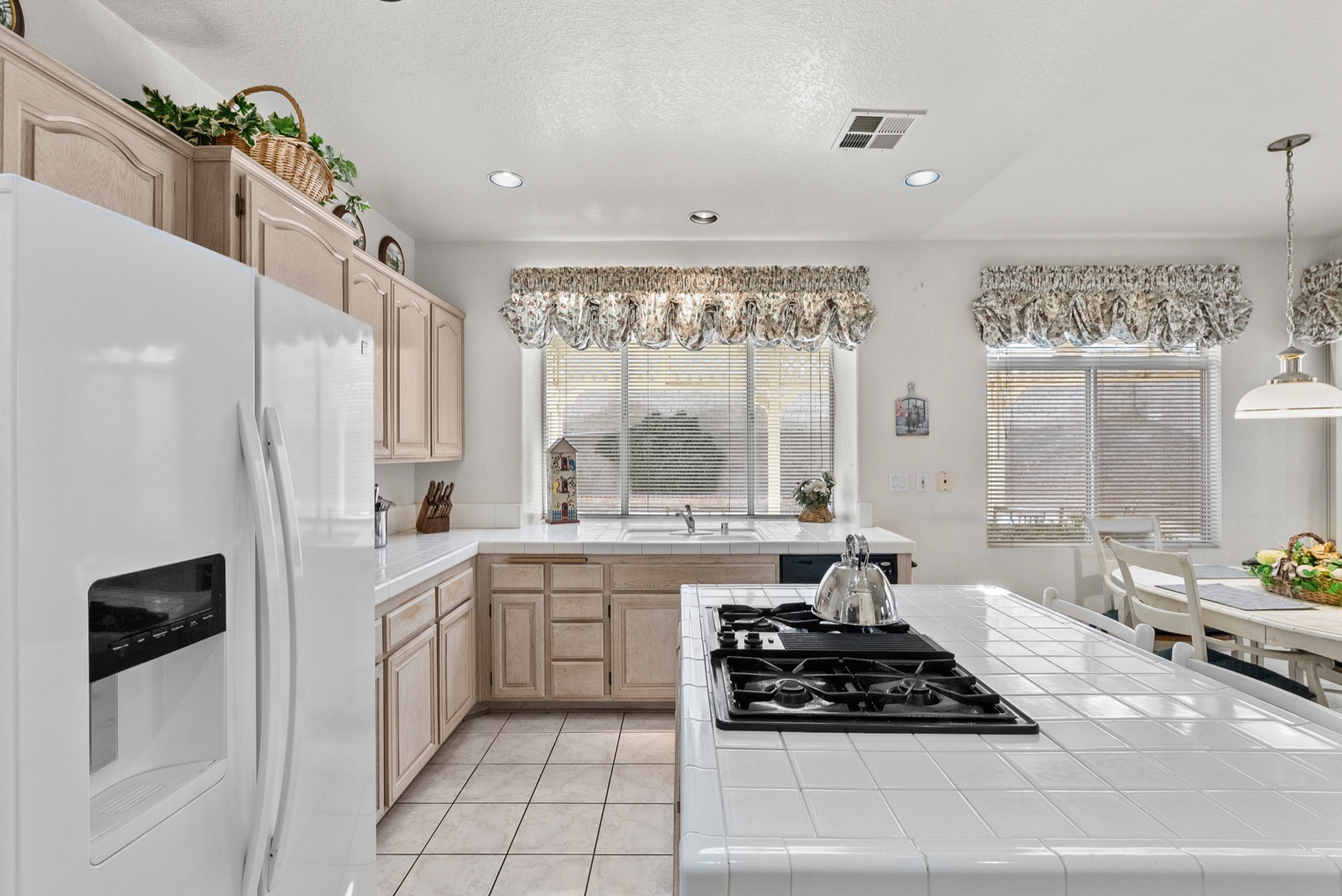 3310 Genoa Pl, Palmdale, photo 16